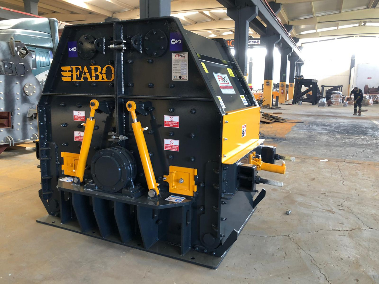 FABO impact crusher - Udarna drobilica: slika 1 FABO impact crusher - Udarna drobilica: slika 1