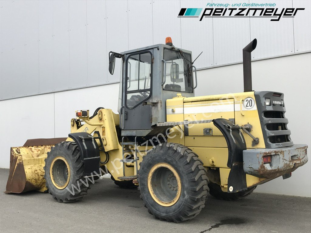 FURUKAWA RADLADER 325 Klima - Utovarivač točkaš: slika 3 FURUKAWA RADLADER 325 Klima - Utovarivač točkaš: slika 3
