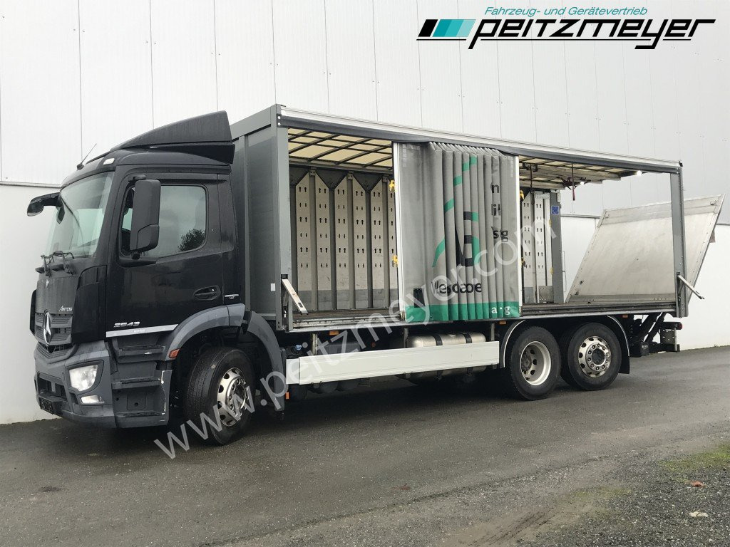 MERCEDES-BENZ Antos 2543 LL Ewers Getränke Retarder, 2 x AHK, LBW 2 t., Lenkachse - Kamion za prevoz boca: slika 1 MERCEDES-BENZ Antos 2543 LL Ewers Getränke Retarder, 2 x AHK, LBW 2 t., Lenkachse - Kamion za prevoz boca: slika 1