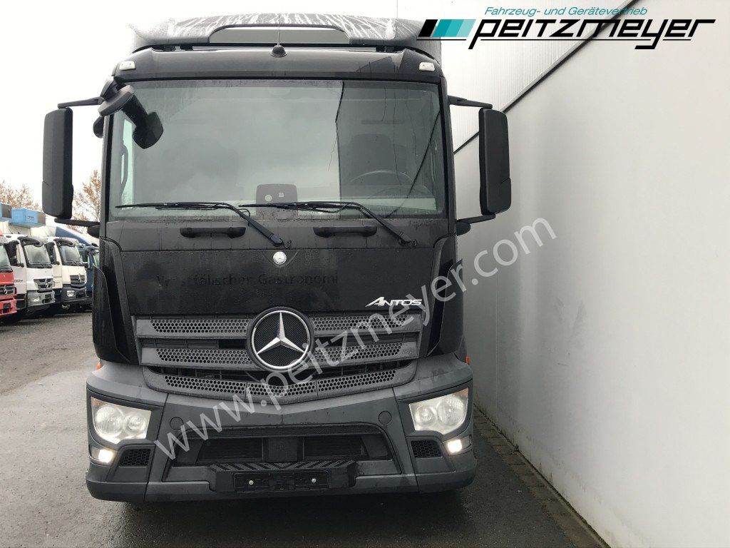 MERCEDES-BENZ Antos 2543 LL Getränke Schiebeplane Retarder, 2 x AHK, LBW 2 t., Lenkachse - Kamion za prevoz boca: slika 5 MERCEDES-BENZ Antos 2543 LL Getränke Schiebeplane Retarder, 2 x AHK, LBW 2 t., Lenkachse - Kamion za prevoz boca: slika 5