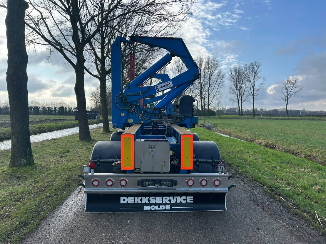Hammar Sideloader 160 E / 20ft - 2 x 20 ft - 40 - Containers / 33 tons lifting c - Poluprikolica za prevoz kontejnera/ Poluprikolica sa promenjivim sandukom: slika 3 Hammar Sideloader 160 E / 20ft - 2 x 20 ft - 40 - Containers / 33 tons lifting c - Poluprikolica za prevoz kontejnera/ Poluprikolica sa promenjivim sandukom: slika 3