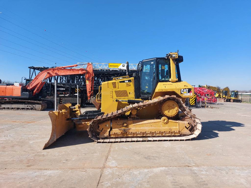 Cat D 6 N LGP - Buldožer: slika 1 Cat D 6 N LGP - Buldožer: slika 1