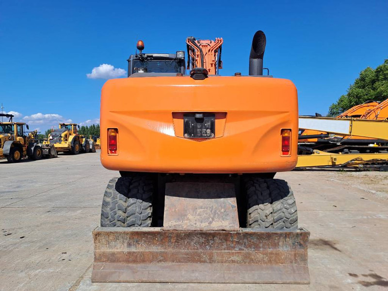 Hitachi ZX 170 W-5 B - Bager točkaš: slika 3 Hitachi ZX 170 W-5 B - Bager točkaš: slika 3