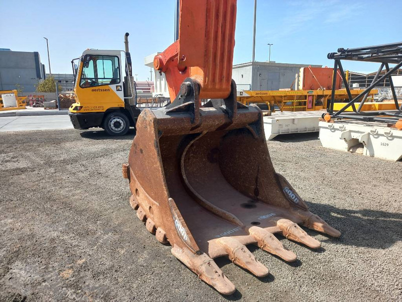Hitachi ZX870-5G LR 21m (Abu Dhabi) - Bager: slika 5 Hitachi ZX870-5G LR 21m (Abu Dhabi) - Bager: slika 5