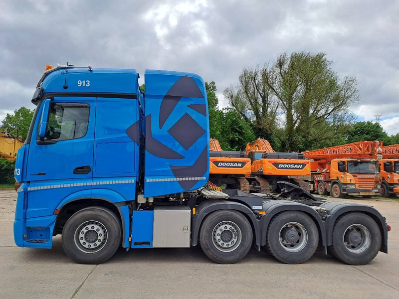Mercedes-Benz Actros 4463 LS Giga 2 pcs (180Ton Push/Pull) - Tegljač: slika 2 Mercedes-Benz Actros 4463 LS Giga 2 pcs (180Ton Push/Pull) - Tegljač: slika 2