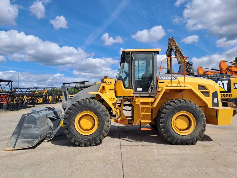 Volvo L105 - Utovarivač točkaš: slika 1 Volvo L105 - Utovarivač točkaš: slika 1