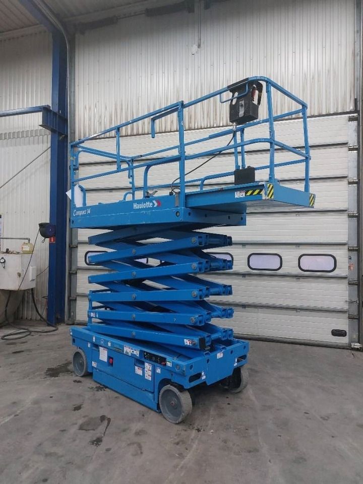 Haulotte Compact 14 - Lift u obliku makaza: slika 1 Haulotte Compact 14 - Lift u obliku makaza: slika 1
