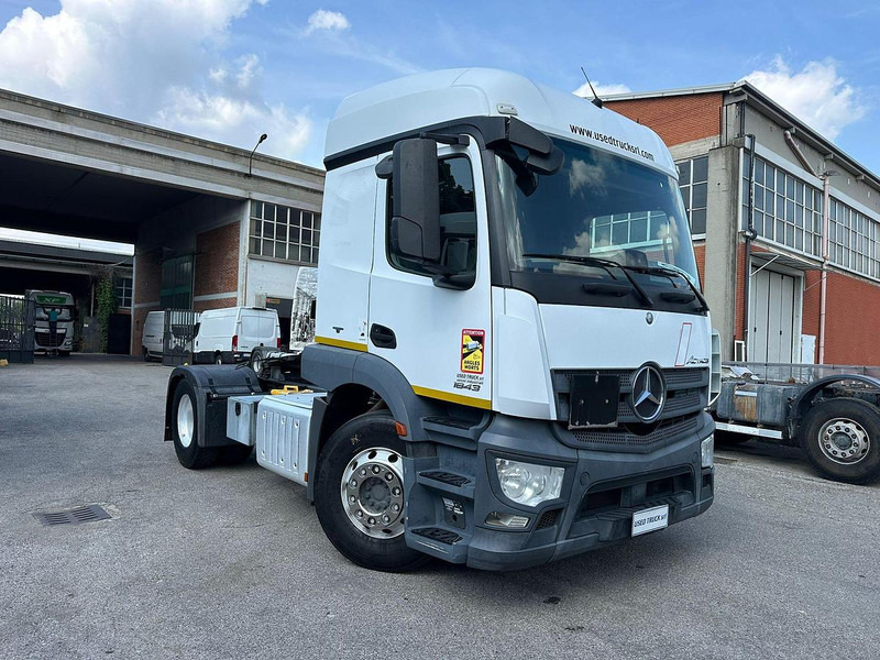 Mercedes-Benz Actros 1843 - Tegljač: slika 2 Mercedes-Benz Actros 1843 - Tegljač: slika 2