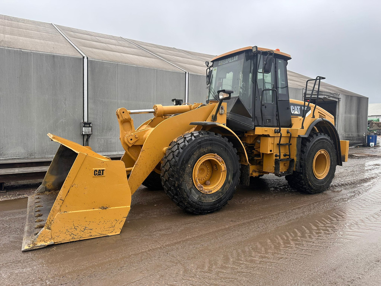 CATERPILLAR 962H - Utovarivač točkaš: slika 2 CATERPILLAR 962H - Utovarivač točkaš: slika 2