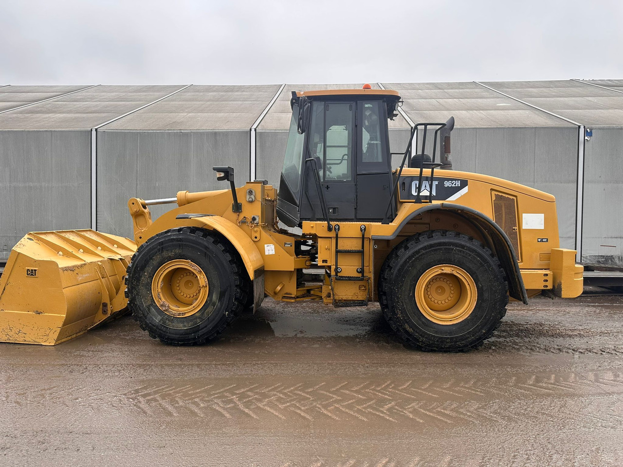 CATERPILLAR 962H - Utovarivač točkaš: slika 3 CATERPILLAR 962H - Utovarivač točkaš: slika 3