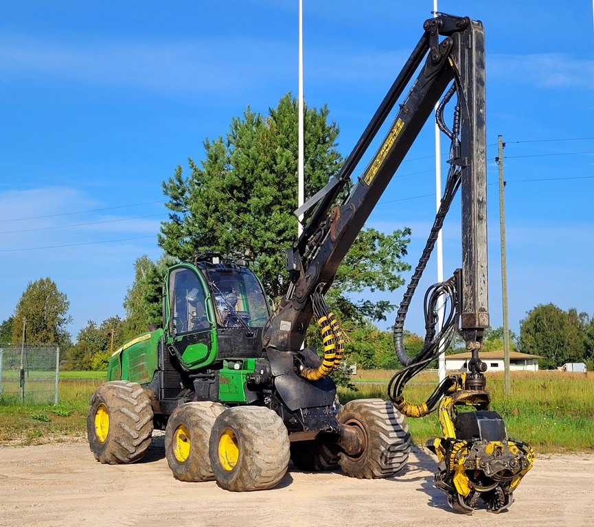 JOHN DEERE 1070 E - Kombajn za šumarstvo: slika 3 JOHN DEERE 1070 E - Kombajn za šumarstvo: slika 3