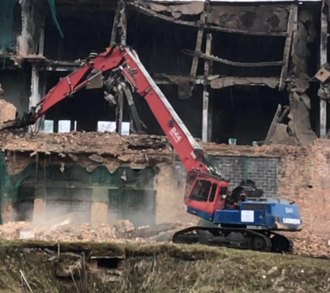 LIEBHERR R944B VH-HD. UHD boom and standart boom included. - Bager za rušenje: slika 1 LIEBHERR R944B VH-HD. UHD boom and standart boom included. - Bager za rušenje: slika 1