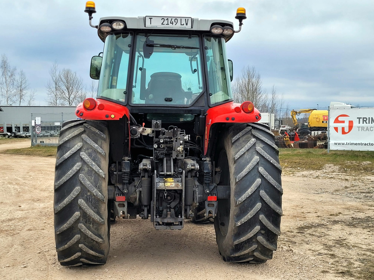 Traktor Massey Ferguson 5711 Dyna 4: slika 6