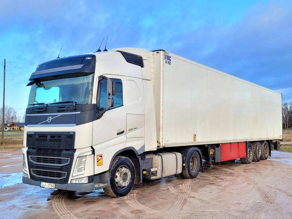 Volvo FH460 + refrigerated semi-trailer - Tegljač: slika 3 Volvo FH460 + refrigerated semi-trailer - Tegljač: slika 3