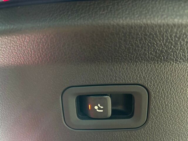 MERCEDES-BENZ GLE 63 S AMG 4M+ Coupe PANO+AIRMATIC+MANUFAKTUR... - SUVSUV: slika 3 MERCEDES-BENZ GLE 63 S AMG 4M+ Coupe PANO+AIRMATIC+MANUFAKTUR... - SUVSUV: slika 3