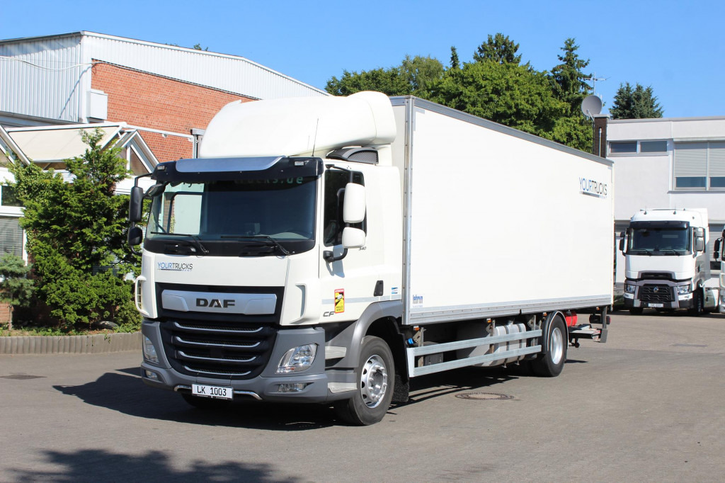Daf CF 340 E6 Koffer 8,5m Klima LDW Rolltor LBW - Kamion sa zatvorenim sandukom: slika 1 Daf CF 340 E6 Koffer 8,5m Klima LDW Rolltor LBW - Kamion sa zatvorenim sandukom: slika 1