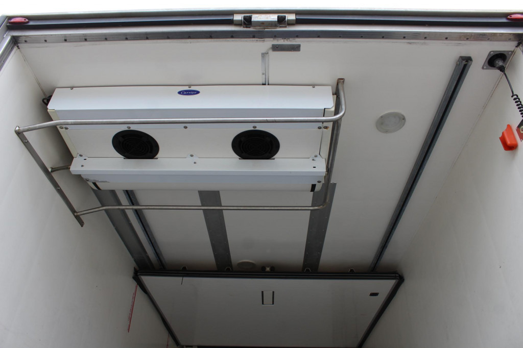 Renault Midlum 220 E5 CS 850 MT Strom Tür+LBW FRC - Kamion: slika 2 Renault Midlum 220 E5 CS 850 MT Strom Tür+LBW FRC - Kamion: slika 2