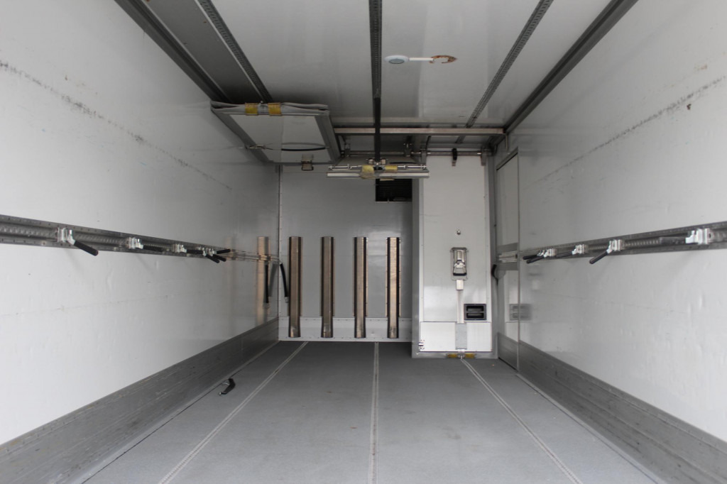MAN TGM 15.290 E6 Frigoblock Bi-Temp Tür+LBW - Hladnjača: slika 3 MAN TGM 15.290 E6 Frigoblock Bi-Temp Tür+LBW - Hladnjača: slika 3