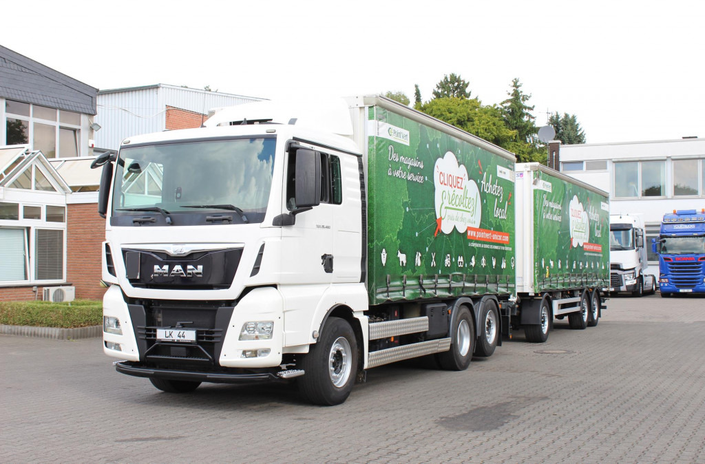 MAN TGX 26.480 Plane Stapleraufnahme Lenkachse Zug! - Kamion sa ceradom: slika 1 MAN TGX 26.480 Plane Stapleraufnahme Lenkachse Zug! - Kamion sa ceradom: slika 1