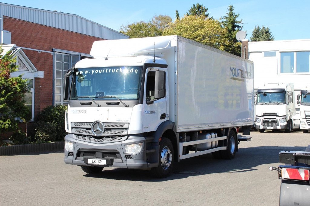 Mercedes-Benz Antos 1830 E6 Koffer 7,7m   LBW   Rolltor - Kamion sa zatvorenim sandukom: slika 1 Mercedes-Benz Antos 1830 E6 Koffer 7,7m   LBW   Rolltor - Kamion sa zatvorenim sandukom: slika 1