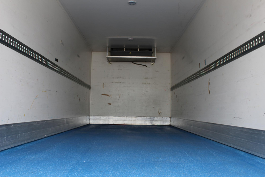 Renault D 12 Carrier Supra 550 Strom Tür LBW FRC 2027 - Hladnjača: slika 2 Renault D 12 Carrier Supra 550 Strom Tür LBW FRC 2027 - Hladnjača: slika 2