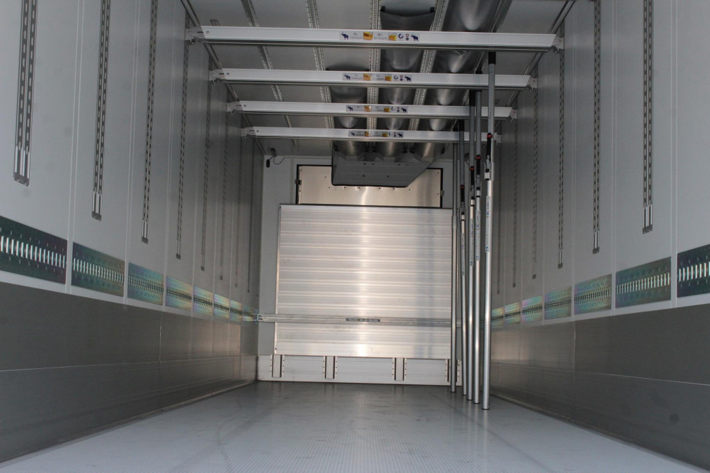 SCHMITZ Thermo King Advancer A400 DS Strom Blumen LBW - Poluprikolica hladnjače: slika 3 SCHMITZ Thermo King Advancer A400 DS Strom Blumen LBW - Poluprikolica hladnjače: slika 3