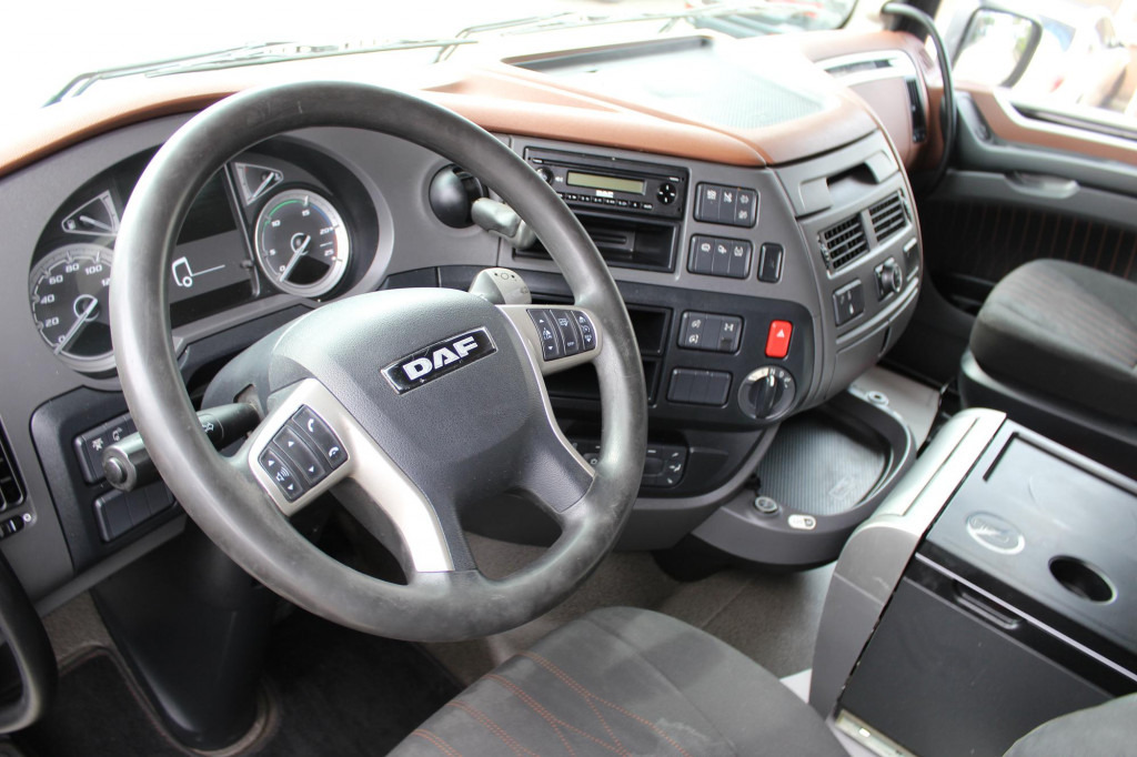 Daf XF 480 SC Retarder Standklima Kühlbox 2 Tanks - Tegljač: slika 4 Daf XF 480 SC Retarder Standklima Kühlbox 2 Tanks - Tegljač: slika 4