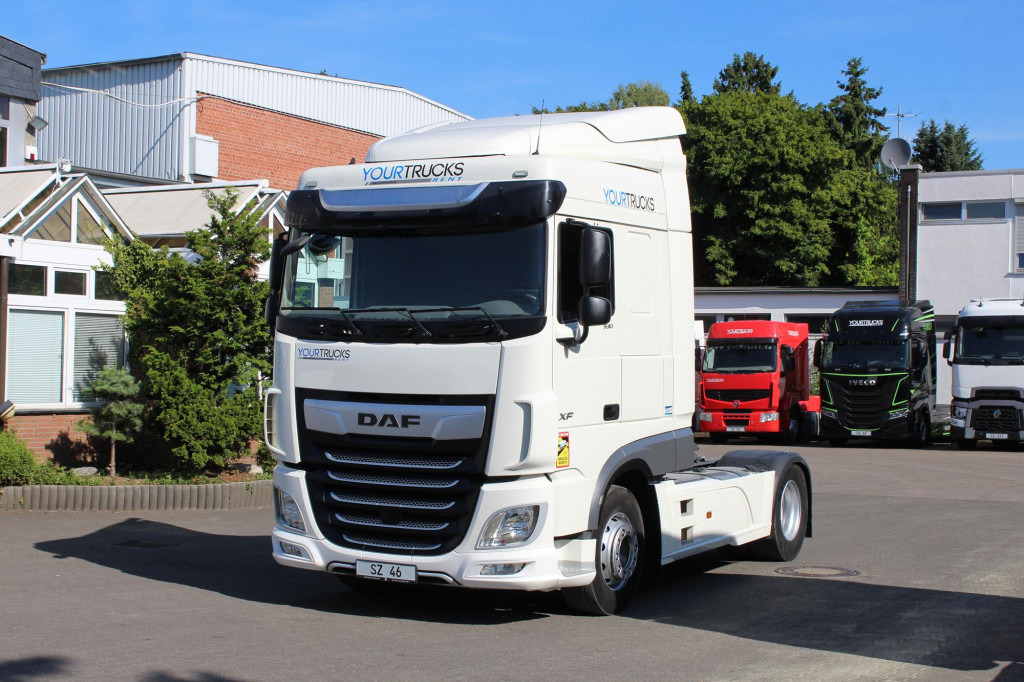 Daf XF 530 SC Retarder ACC LDWS Standklima Kühlbox - Tegljač: slika 1 Daf XF 530 SC Retarder ACC LDWS Standklima Kühlbox - Tegljač: slika 1