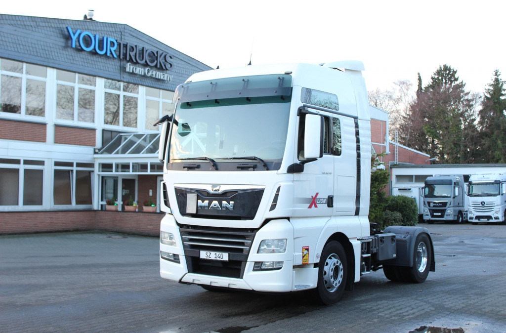 MAN TGX 18.510 E6 XXL Retarder Kühlbox Navi - Tegljač: slika 1 MAN TGX 18.510 E6 XXL Retarder Kühlbox Navi - Tegljač: slika 1