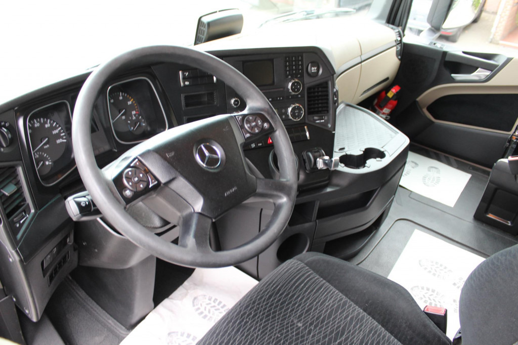 Mercedes-Benz Actros 1845 E6 ACC LDW Kühlbox Vollspoiler - Tegljač: slika 5 Mercedes-Benz Actros 1845 E6 ACC LDW Kühlbox Vollspoiler - Tegljač: slika 5