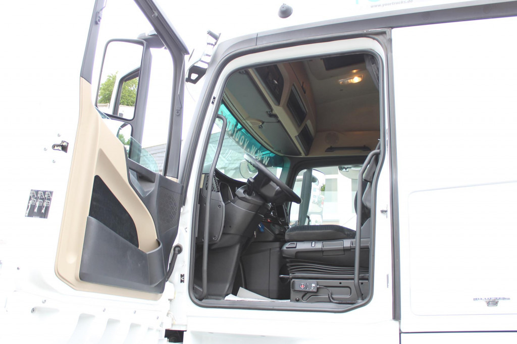 Mercedes-Benz Actros 1845 E6 ACC LDW Kühlbox Vollspoiler - Tegljač: slika 3 Mercedes-Benz Actros 1845 E6 ACC LDW Kühlbox Vollspoiler - Tegljač: slika 3