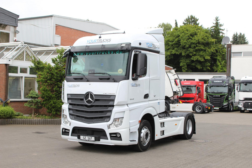 Mercedes-Benz Actros 1845 E6 ACC LDW Kühlbox Vollspoiler - Tegljač: slika 1 Mercedes-Benz Actros 1845 E6 ACC LDW Kühlbox Vollspoiler - Tegljač: slika 1