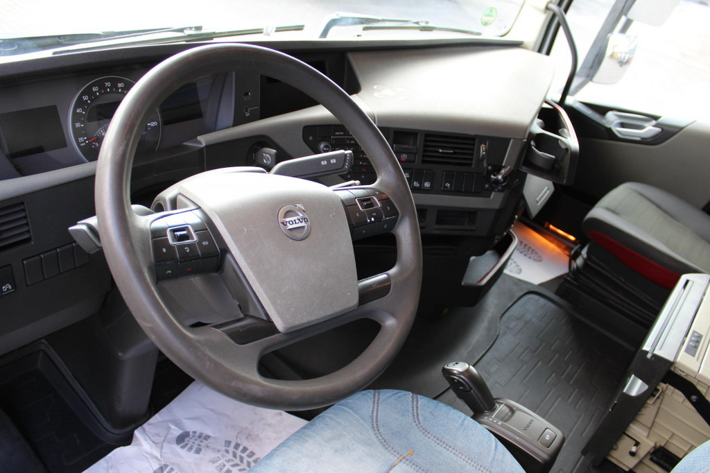 Volvo FH 500 E6 Globe I-Shift I-Park Cool Kühlbox - Tegljač: slika 4 Volvo FH 500 E6 Globe I-Shift I-Park Cool Kühlbox - Tegljač: slika 4