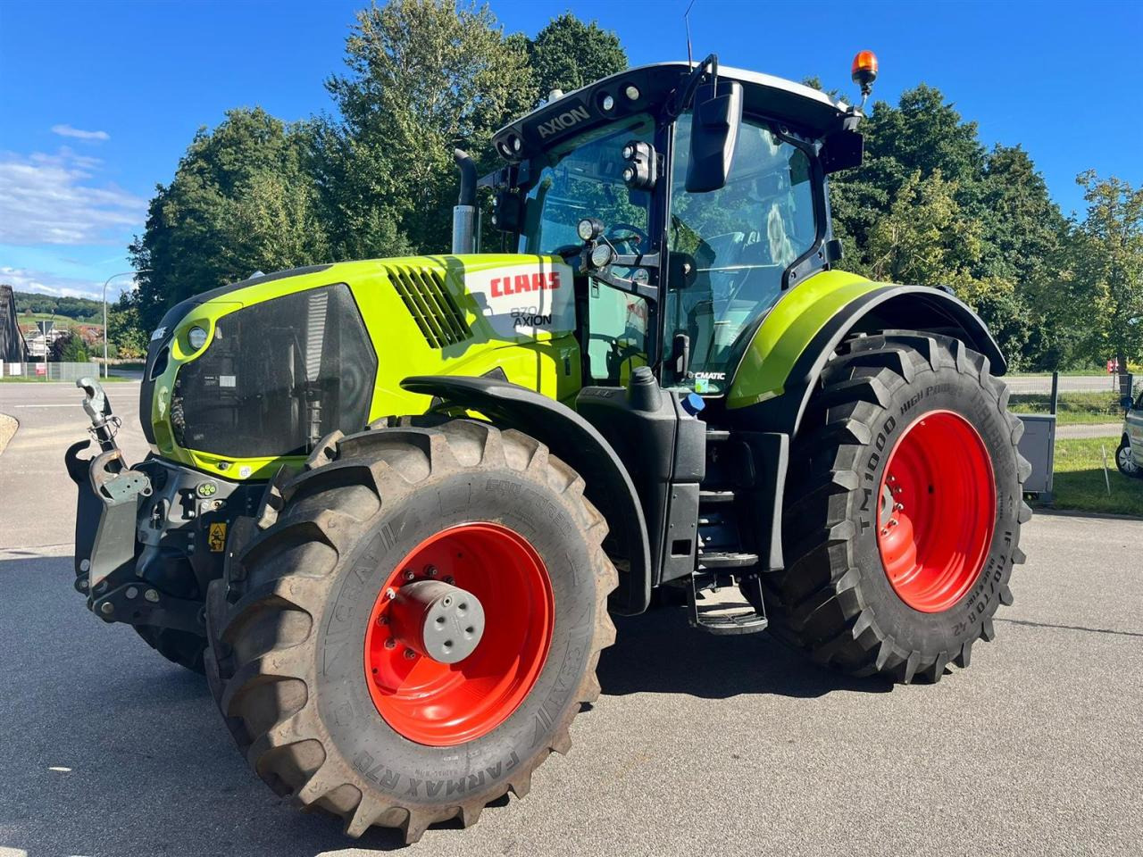 CLAAS Axion 870 CMATIC mit S10 GPS und Cebis Touch, Vorderreifen NEU - Traktor: slika 2 CLAAS Axion 870 CMATIC mit S10 GPS und Cebis Touch, Vorderreifen NEU - Traktor: slika 2
