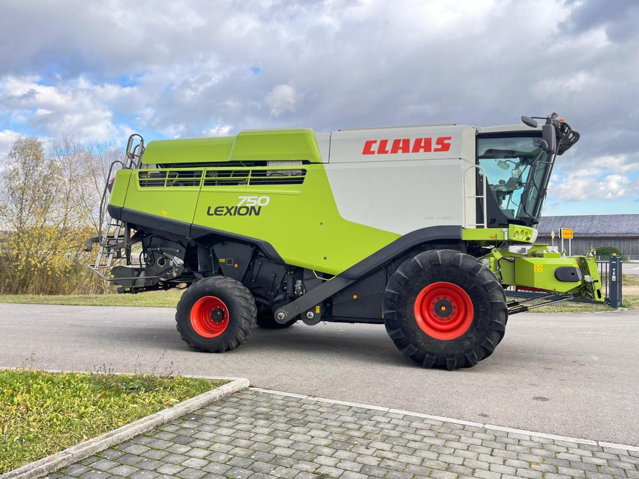 Kombinovani kombajn CLAAS Lexion 750 V-Kanal 3D, 30kmh, Mercedes Motor, Baujahr 2017: slika 8