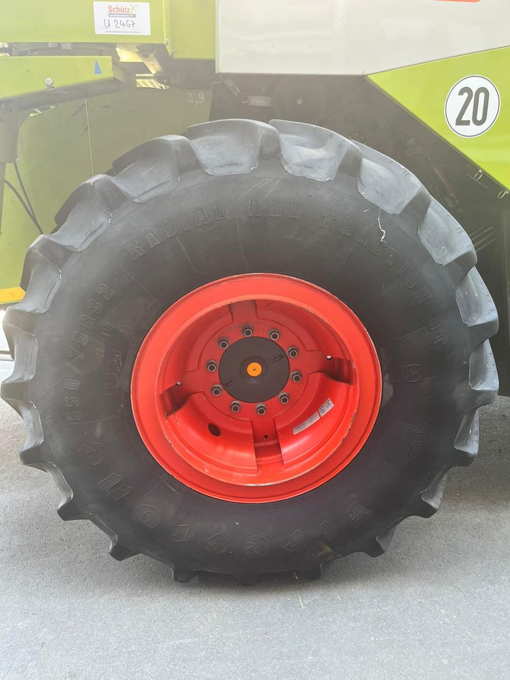 CLAAS Lexion verstärkte Felgen mit 650/75 R32 - Kombinovani kombajn: slika 5 CLAAS Lexion verstärkte Felgen mit 650/75 R32 - Kombinovani kombajn: slika 5