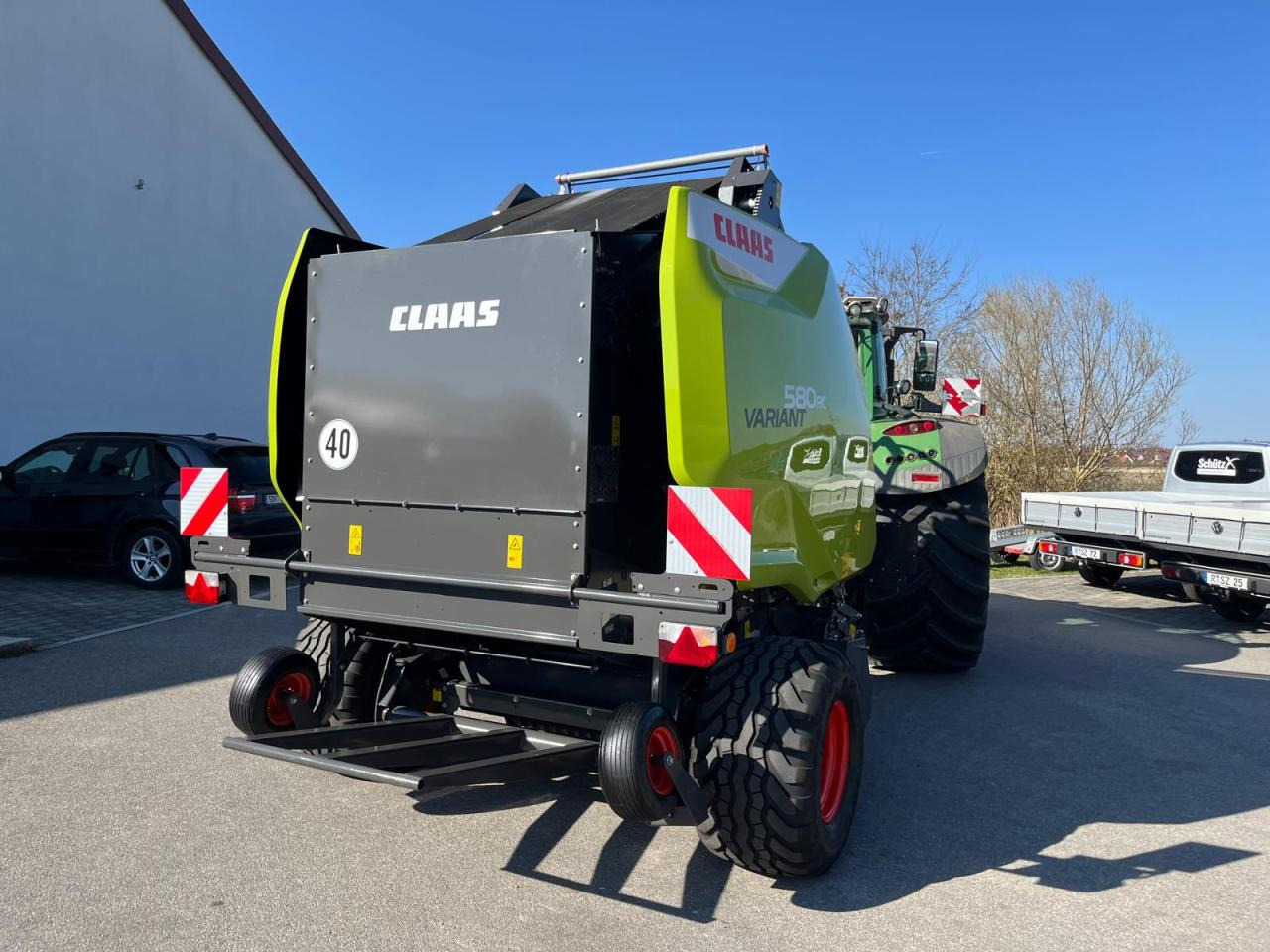 CLAAS Variant 580 RC PRO, neuwertige Rundballenpresse, Baujahr 2023, erst 39 Betriebsstunden !!! - Balirka za okrugle bale: slika 4 CLAAS Variant 580 RC PRO, neuwertige Rundballenpresse, Baujahr 2023, erst 39 Betriebsstunden !!! - Balirka za okrugle bale: slika 4