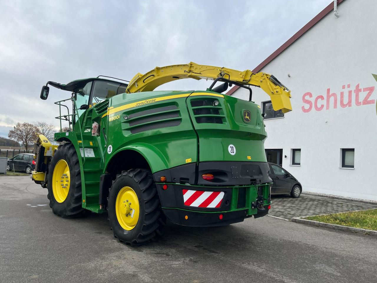 John Deere 8300i Feldhäcksler, Harvestlap, Pickup, Kemper, erst 910 Betriebsstunden, Baujahr 2018 - Kombajn za stočnu hranu: slika 3 John Deere 8300i Feldhäcksler, Harvestlap, Pickup, Kemper, erst 910 Betriebsstunden, Baujahr 2018 - Kombajn za stočnu hranu: slika 3