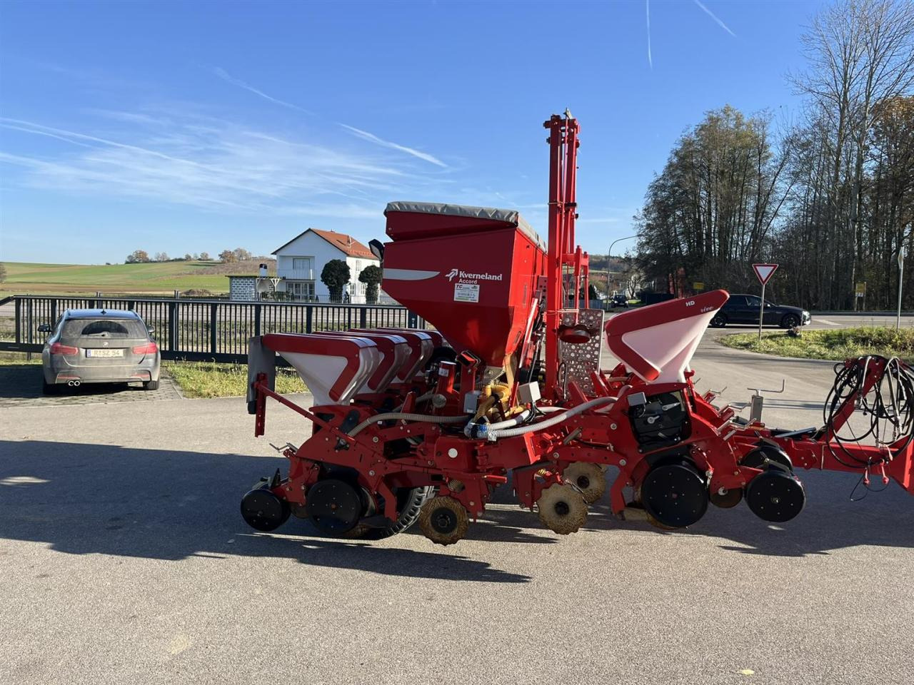 Kverneland Optima HD, e-Drive mit Section Control und Düngeeinrichtung, Baujahr 2016 - Mašina za preciznu setvu: slika 5 Kverneland Optima HD, e-Drive mit Section Control und Düngeeinrichtung, Baujahr 2016 - Mašina za preciznu setvu: slika 5