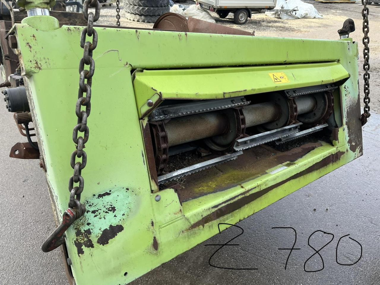 CLAAS Lexion 750 gebrauchter Einzugschacht, Schrägförderer aus Brandmaschine - Rezervni deo za Kombinovani kombajn: slika 1 CLAAS Lexion 750 gebrauchter Einzugschacht, Schrägförderer aus Brandmaschine - Rezervni deo za Kombinovani kombajn: slika 1