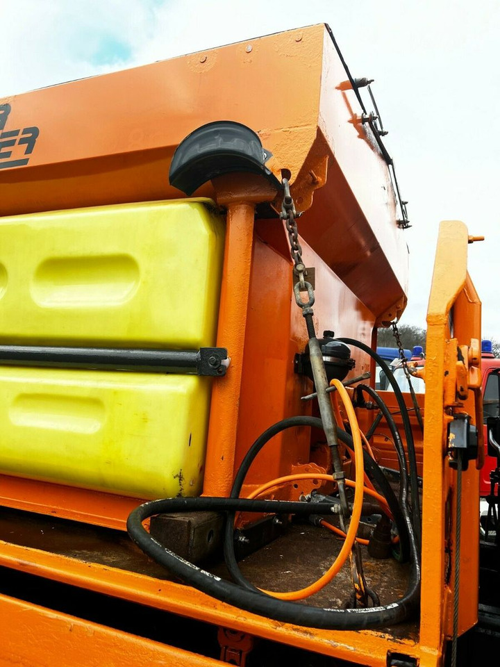 Küpper Weisser E 29040 HFA Salzstreuer Winterdie Küpper Weisser E 29040 HFA Salzstreuer Winterdie - Rasipač peska/ Soli za Korisno/ Posebno vozilo: slika 4 Küpper Weisser E 29040 HFA Salzstreuer Winterdie Küpper Weisser E 29040 HFA Salzstreuer Winterdie - Rasipač peska/ Soli za Korisno/ Posebno vozilo: slika 4