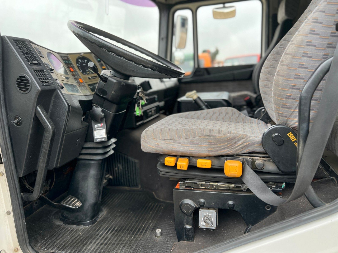 MAN 14.272 Schwenkwand / Schadstoffmobil MAN 14.272 Schwenkwand / Schadstoffmobil MAN 14.272 Schwenkwand / Schadstoffmobil MAN 14.272 Schwenkwand / Schadstoffmobil: slika 7