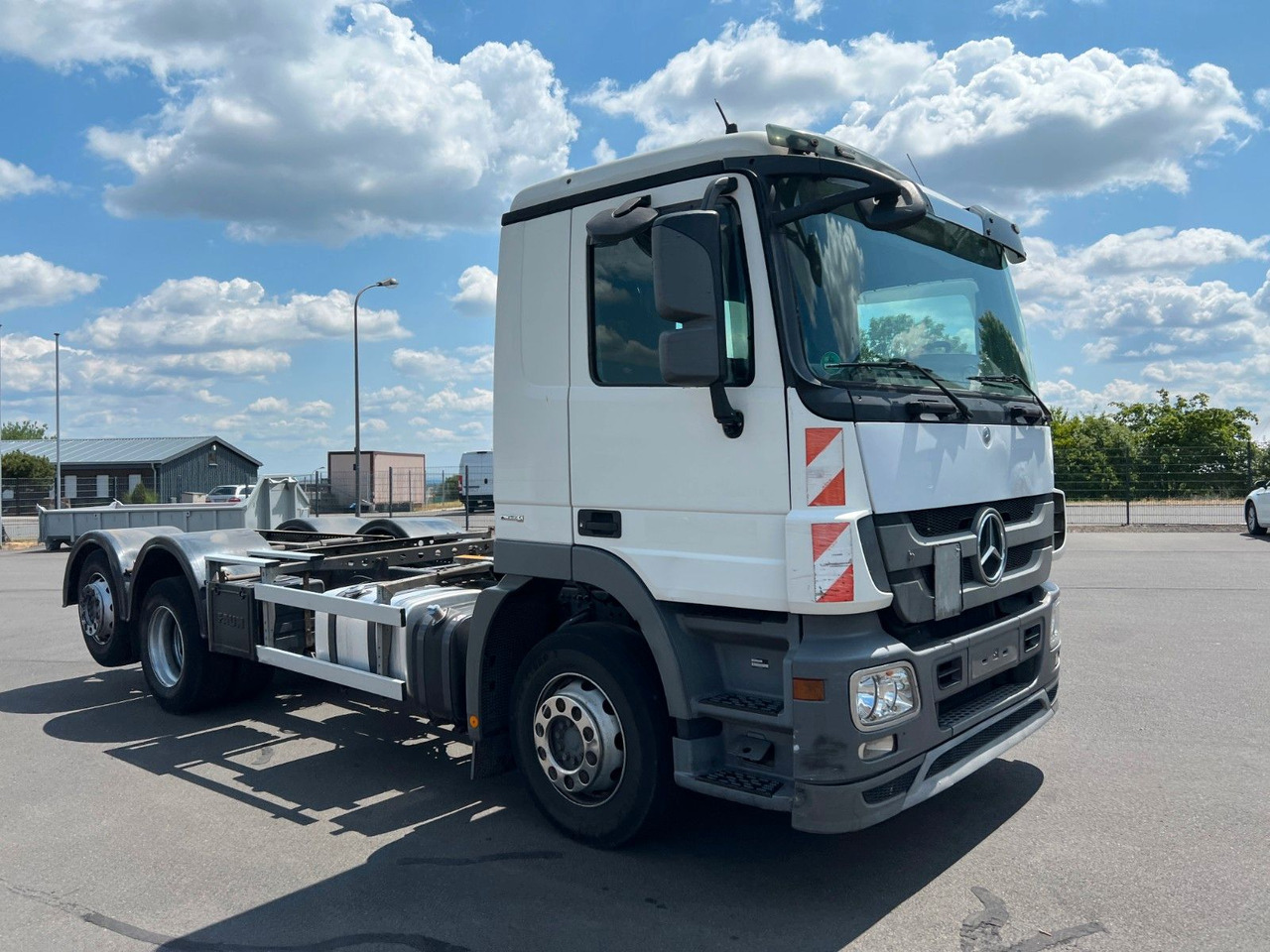 Kamion sa golom šasijom i zatvorenom kabinom Mercedes-Benz Actros 2532 6x2  MP 3 Lenkachse /Liftachse / Mercedes-Benz Actros 2532 6x2  MP 3 Lenkachse /Liftachse /: slika 7