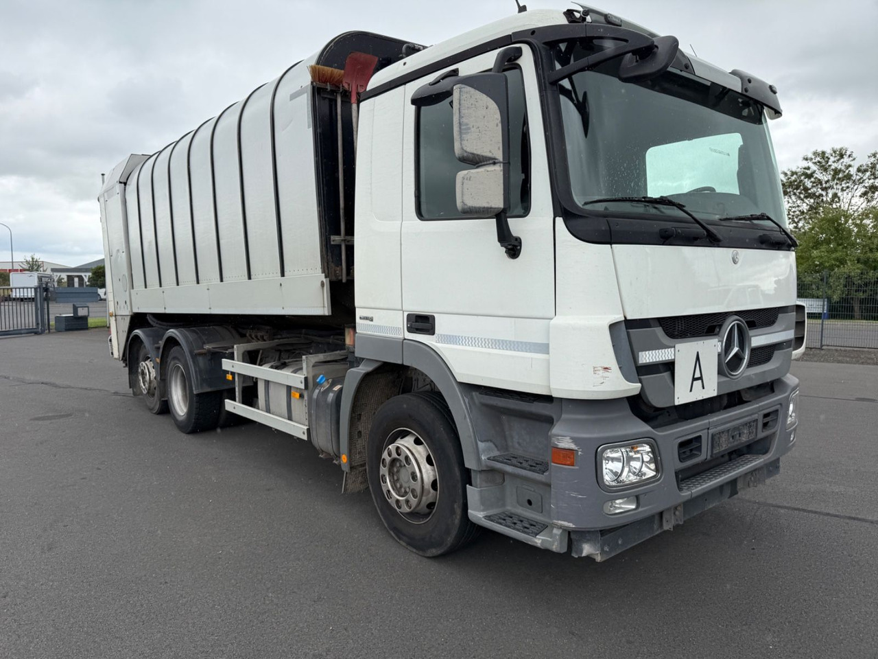 Mercedes-Benz Actros MP3 2532 6x2 Faun Rotorpress 521 - Kamion za smeće: slika 3 Mercedes-Benz Actros MP3 2532 6x2 Faun Rotorpress 521 - Kamion za smeće: slika 3