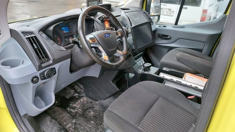 FORD TRANSIT 2,0TDI AMBULANCE KLIMA 12.2018 EURO 6, 3 UNITS - Vozilo hitne pomoći: slika 2 FORD TRANSIT 2,0TDI AMBULANCE KLIMA 12.2018 EURO 6, 3 UNITS - Vozilo hitne pomoći: slika 2