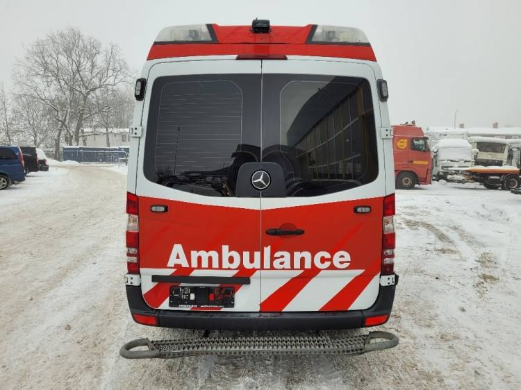 MERCEDES – BENZ SPRINTER 3.0D AMBULANCE (PROFILE) KLIMA 7.2015 EURO 6 - Vozilo hitne pomoći: slika 5 MERCEDES – BENZ SPRINTER 3.0D AMBULANCE (PROFILE) KLIMA 7.2015 EURO 6 - Vozilo hitne pomoći: slika 5