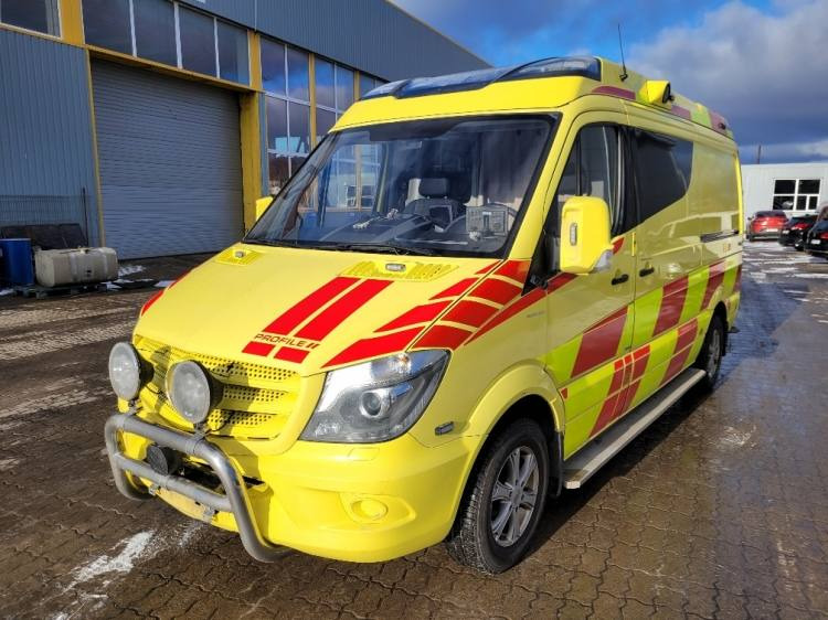MERCEDES – BENZ SPRINTER AMBULANCE (PROFILE) KLIMA 2.2016 EURO 6 - Vozilo hitne pomoći: slika 2 MERCEDES – BENZ SPRINTER AMBULANCE (PROFILE) KLIMA 2.2016 EURO 6 - Vozilo hitne pomoći: slika 2