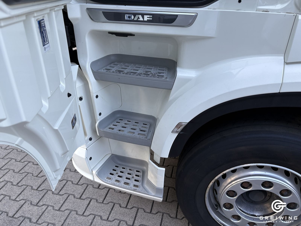 DAF XF 480 FT SSC, Abbiegeassistent, Standklima - Tegljač: slika 5 DAF XF 480 FT SSC, Abbiegeassistent, Standklima - Tegljač: slika 5