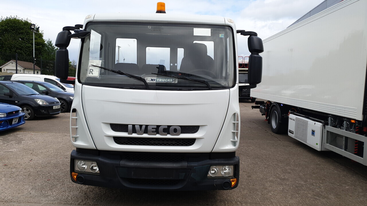 Mallaghan Water truck WSU 3000 on IVECO - Aerodromska oprema: slika 1 Mallaghan Water truck WSU 3000 on IVECO - Aerodromska oprema: slika 1