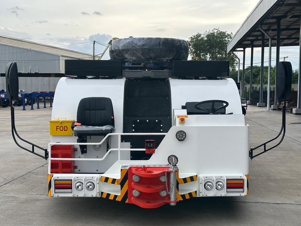 BlissFox - ABC 40D - Aerodromski traktor: slika 2 BlissFox - ABC 40D - Aerodromski traktor: slika 2